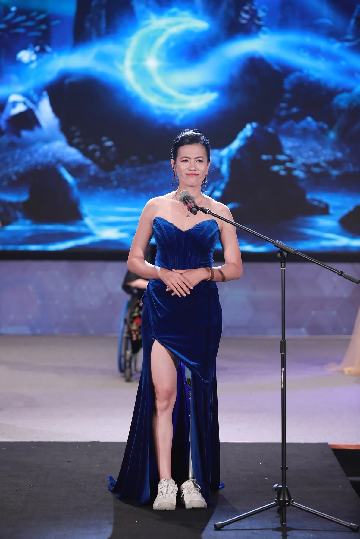 Hoa hậu Nguyễn Thị Minh Tâm · Hình ảnh sân khấu · Trăng Khuyết 2025